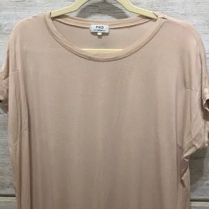 Blush Piko short sleeved top